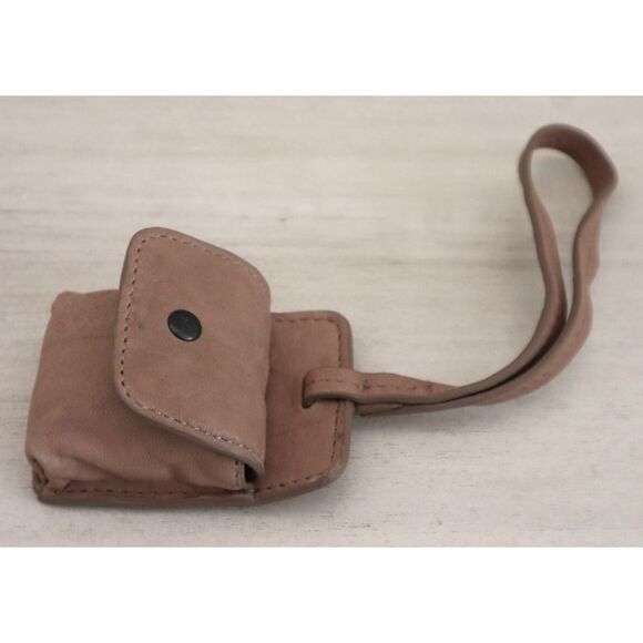 Free People Street Sounds Brown Leather Case For Airpods  + Earbuds - Picture 5 of 10